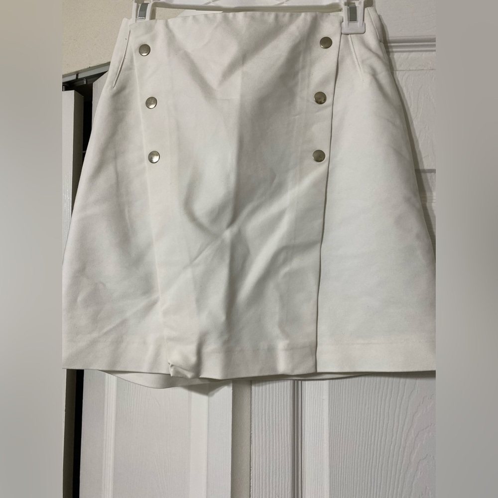 ZARA White mini skirt size XS